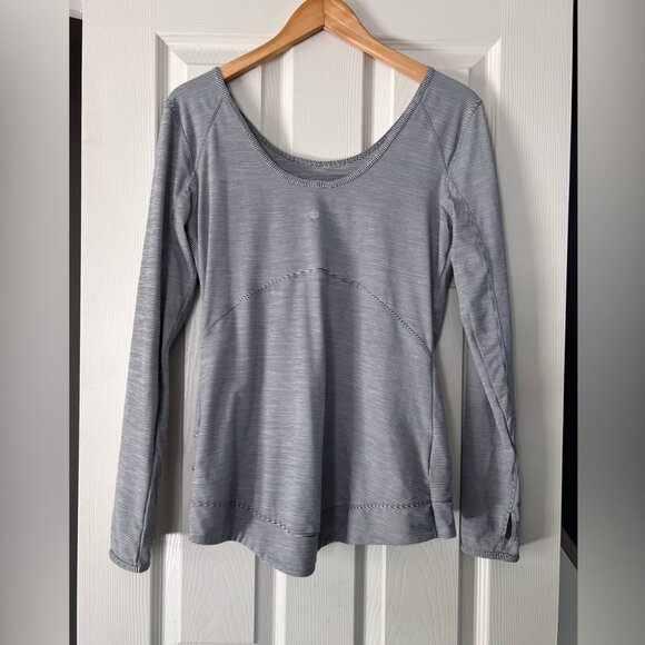 Zella Gray Stripe Long Sleeve Thumbhole Top Women’s Medium Athleisure Yoga Gym - Picture 5 of 5